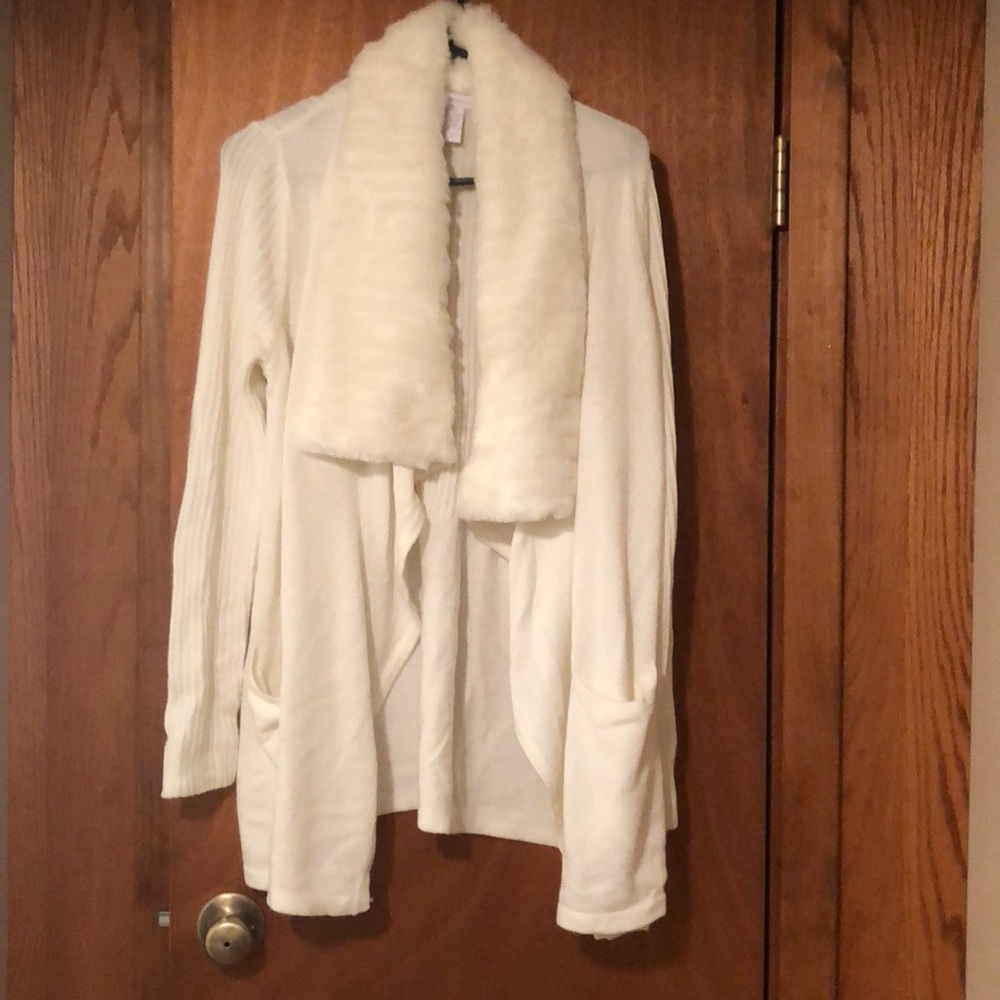 Ivory fur collar sweater never worn